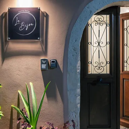 Le Bijou Luxury Suites Rethymno Exterior photo