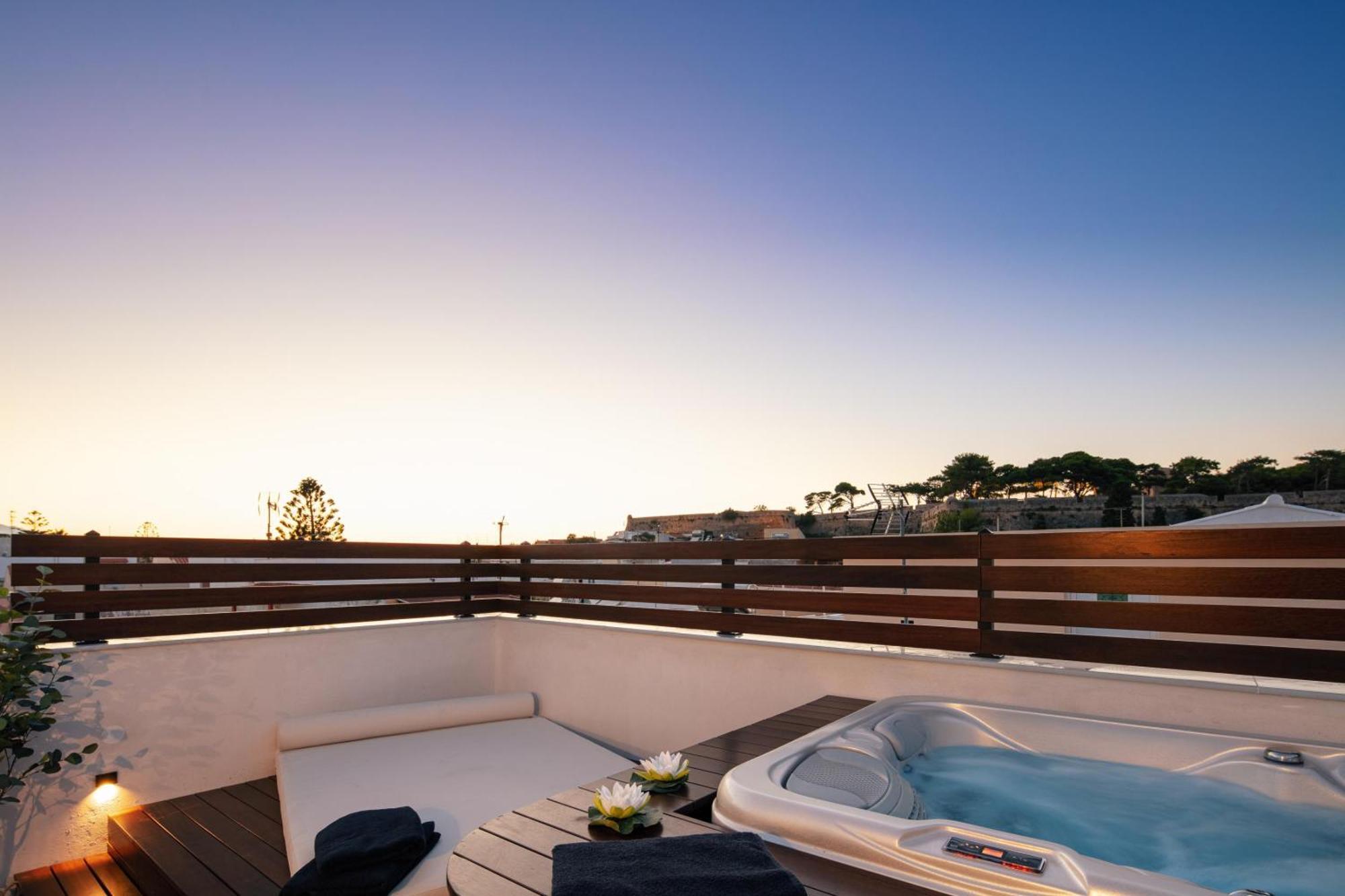 Le Bijou Luxury Apartment